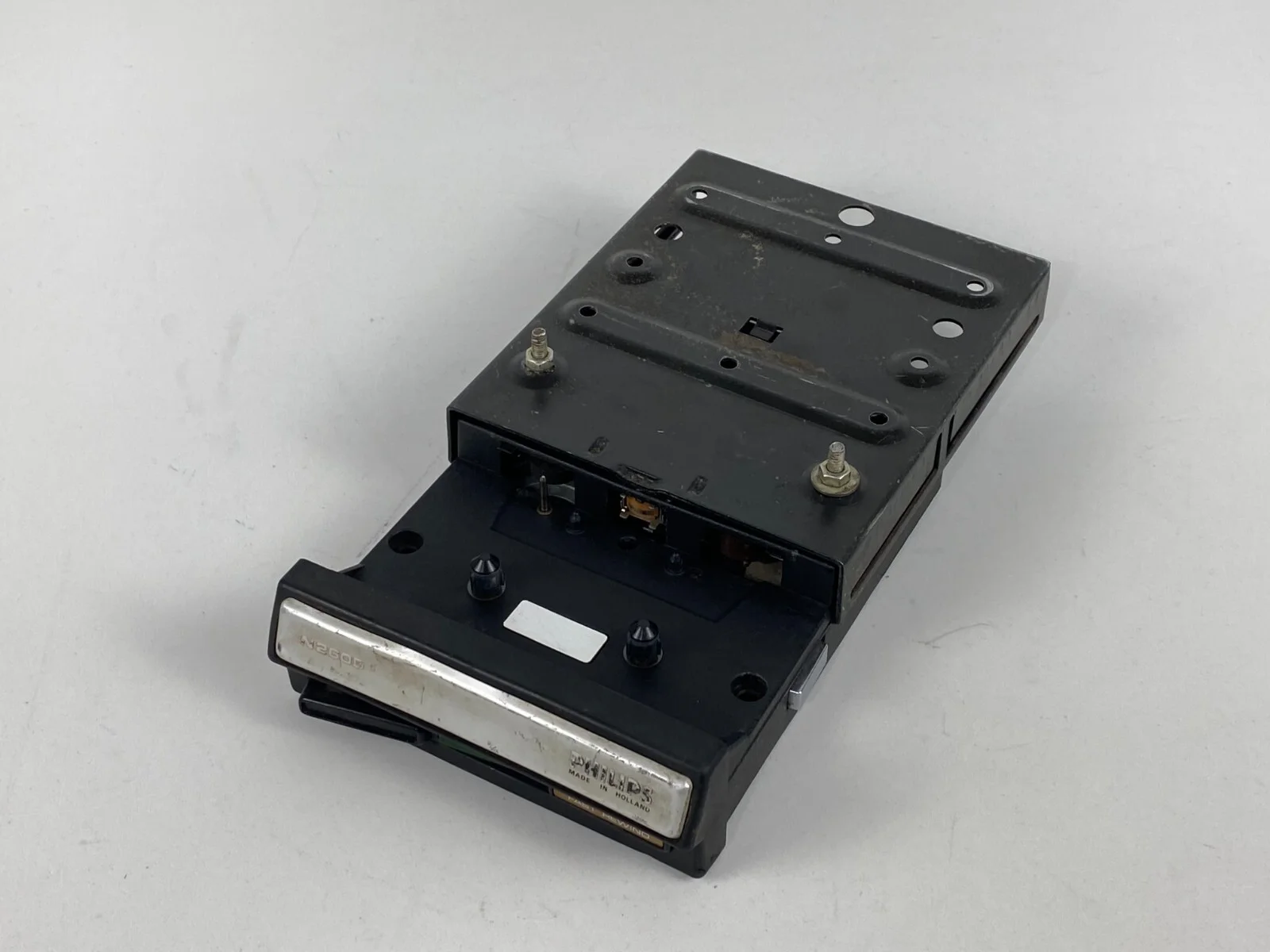 Philips N2605 Car Stereo Cassette Player - Car Mount - From 1971-78