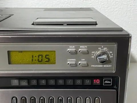 Toshiba Betamax V-5470D Video Cassette Recorder VCR 1979