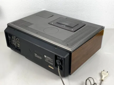 Toshiba Betamax V-5470D Video Cassette Recorder VCR 1979