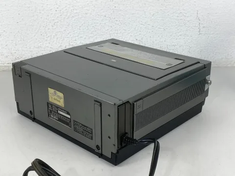Quasar VHS Video Cassette Recorder Top Load VCR Model VP5435WQ