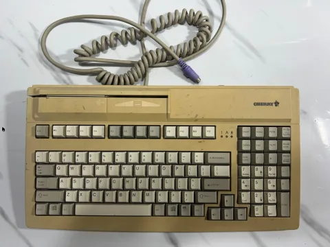 Cherry MY7000 Keyboard