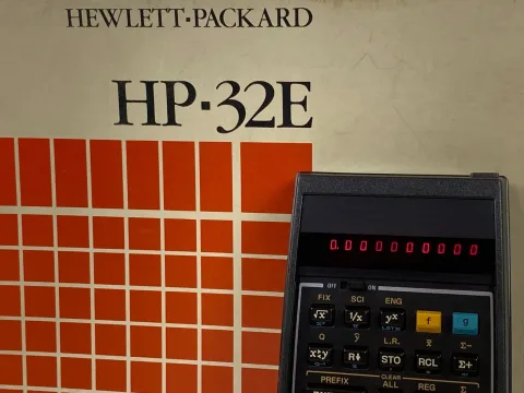 Hewlett Packard HP-32E Calculator W/ Original Box