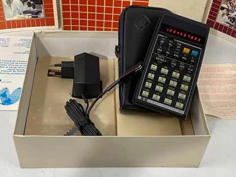 Hewlett Packard HP-32E Calculator W/ Original Box
