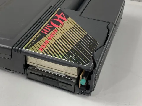 Sharp PC-4600 (PC-4602/PC-4641) Laptop Computer