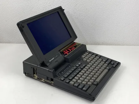 Sharp PC-4600 (PC-4602/PC-4641) Laptop Computer