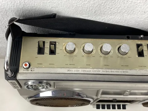 Crown CSC-850 Stereo Boombox Cassette Recorder Player Radio