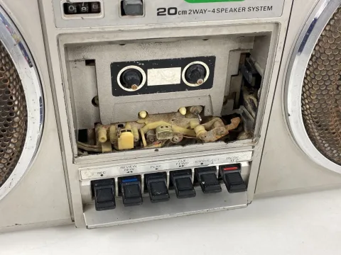 Crown CSC-850 Stereo Boombox Cassette Recorder Player Radio