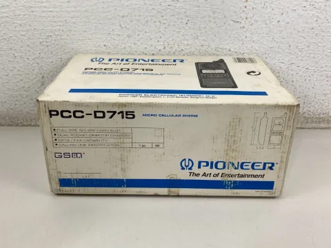 Retro Pioneer PCC-D715 GSM Mobile Cellular Phone