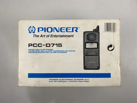 Retro Pioneer PCC-D715 GSM Mobile Cellular Phone