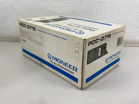 Retro Pioneer PCC-D715 GSM Mobile Cellular Phone