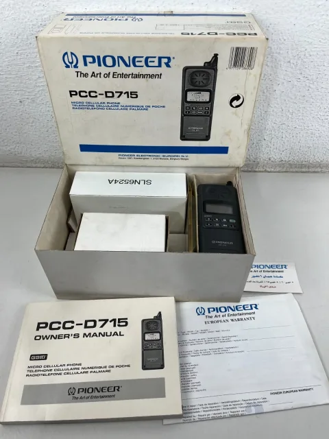 Retro Pioneer PCC-D715 GSM Mobile Cellular Phone