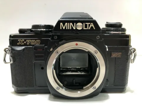 كاميرا SLR Minolta X 700 فقط الجسم