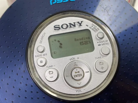 Sony Psyc D-NF420 Atrac3Plus CD MP3 Walkman AM FM TV Weather Radio