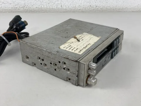 Alpine 5331 cassette car stereo