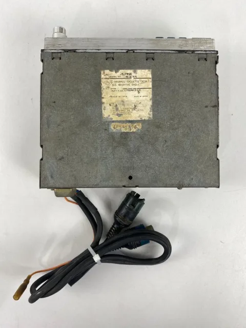 Alpine 5331 cassette car stereo