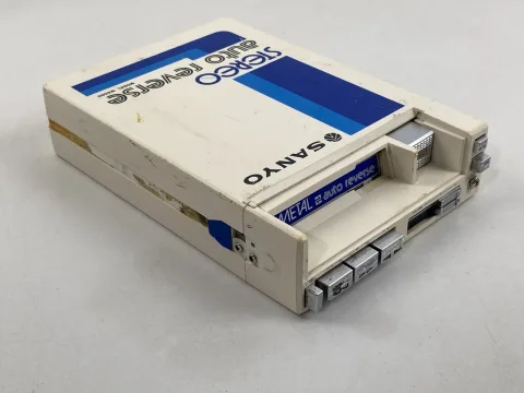 Sanyo M6060 Portable Walkman Cassette Tape Player 1981