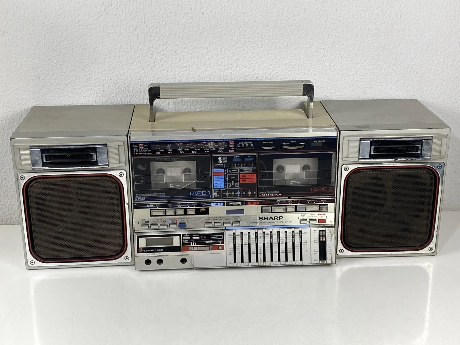 Sharp GF-800Z AM/FM Cassette Stereo Boombox