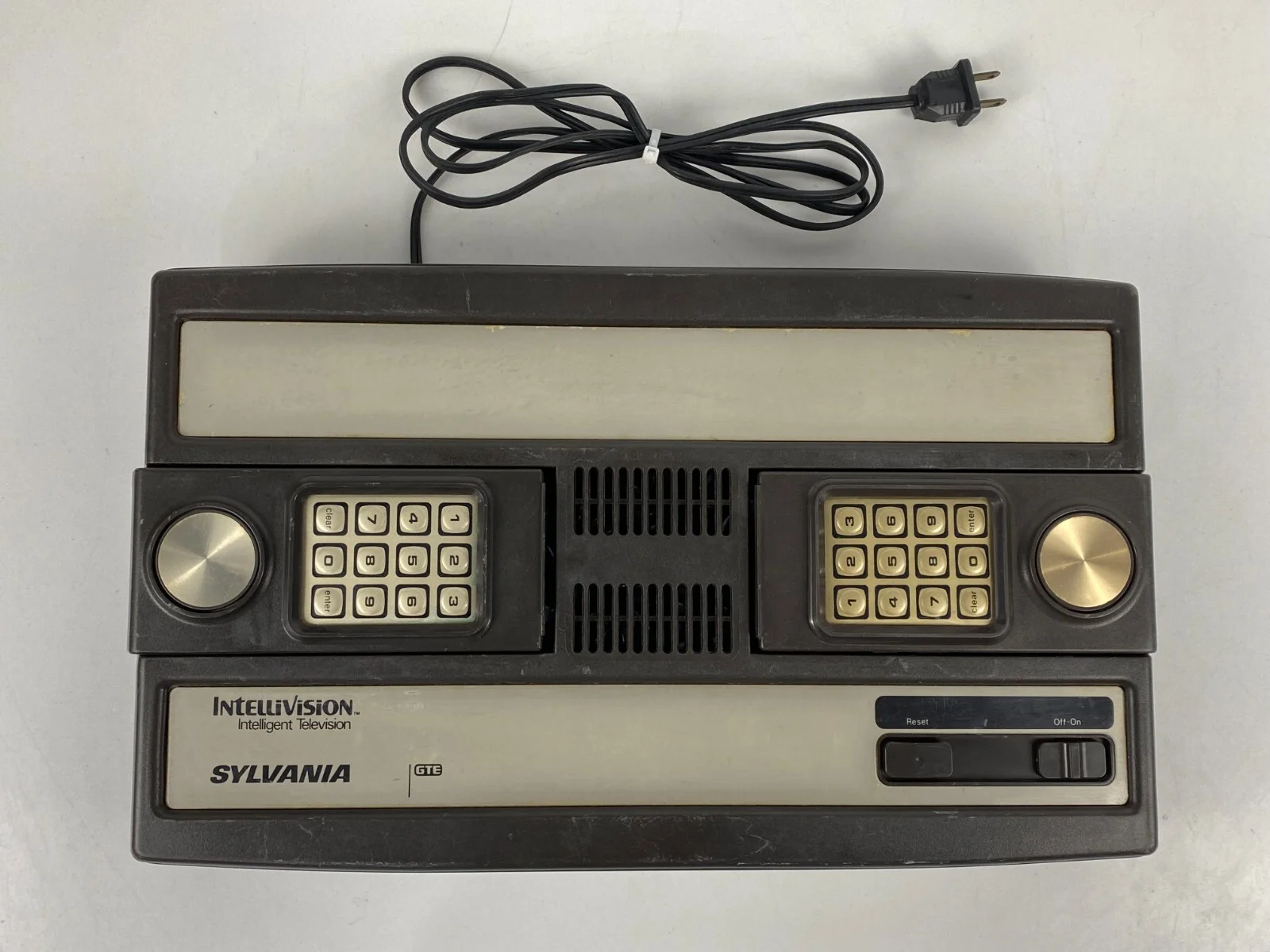 Intellivision Sylvania GTE Model MC100 Game Console